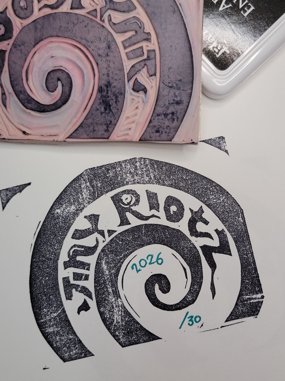 24 Little Riots: Punk-Graffiti Countdown Collection